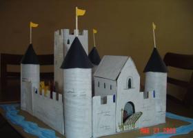 Замок из картона своими руками: как сделать оригинальную композицию своими руками Как сделать замок из картона просто